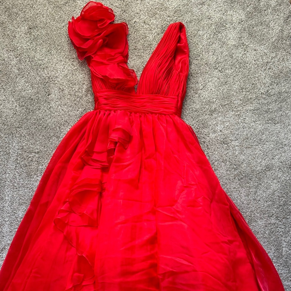 MacDuggal Red Ball Gown Sz 0-2